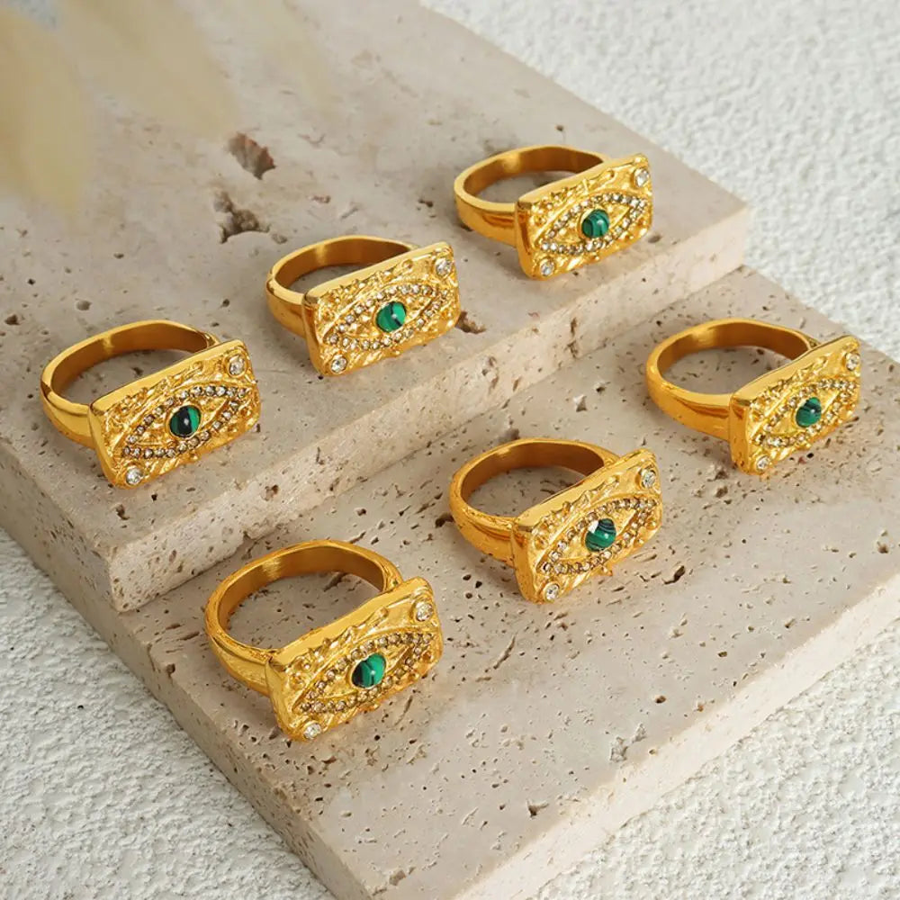 LOJAYEN Royale Rings