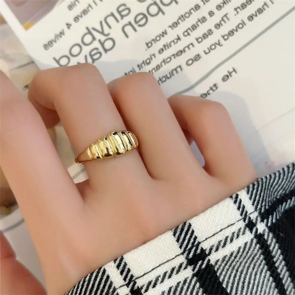 LOJAYEN Elegant Ring