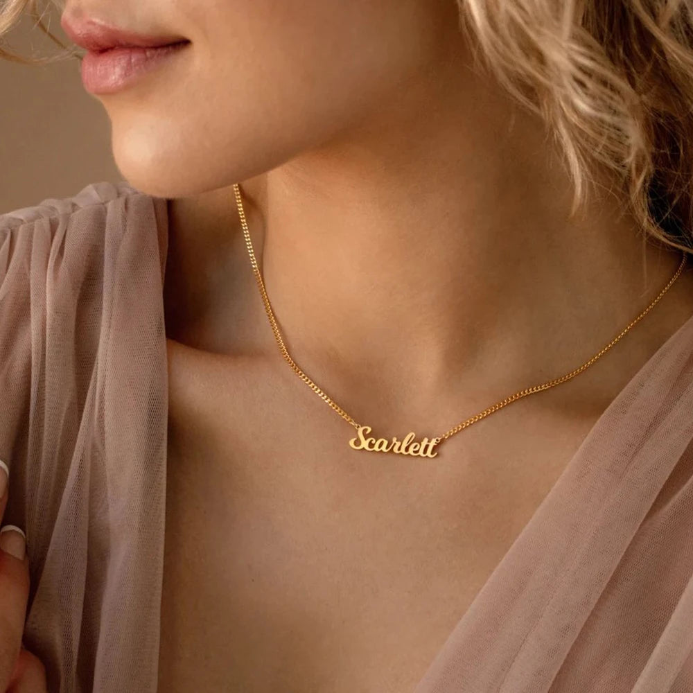 LOJAYEN Customized Name Necklace for Woman